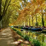 Σπίτι διακοπών Lovely In Saint-laurent-de-la-ca With Wifi *