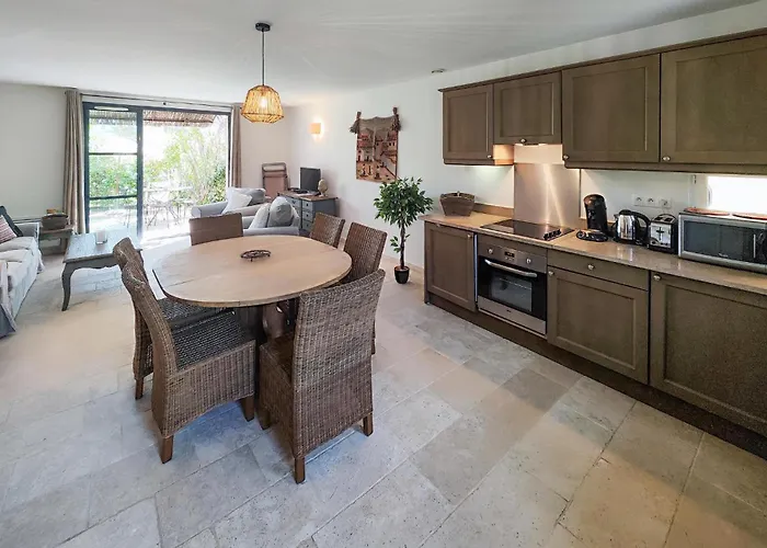 2 Bedroom Awesome In Saint-laurent-de-la-ca Saint-Laurent-de-la-Cabrerisse